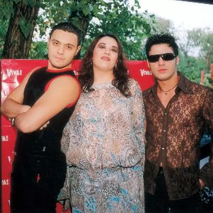 Oana Roman, Cornel Păsat și Mihai Mitoșeru, petrecerea Viva! 2002