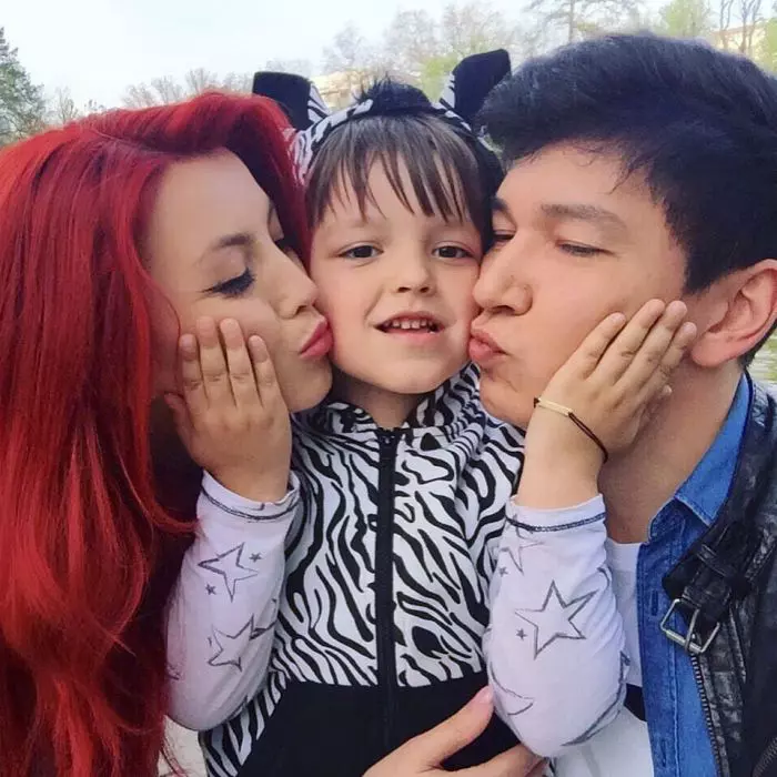 Elena Gheorghe, soțul ei și Nicholas