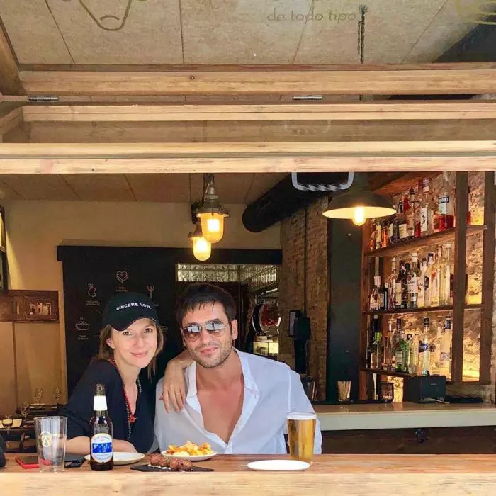 Adela Popescu şi Radu Vâlcan, vacanţă în doi