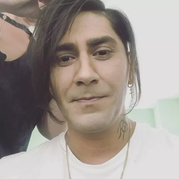 Connect-R fără barbă