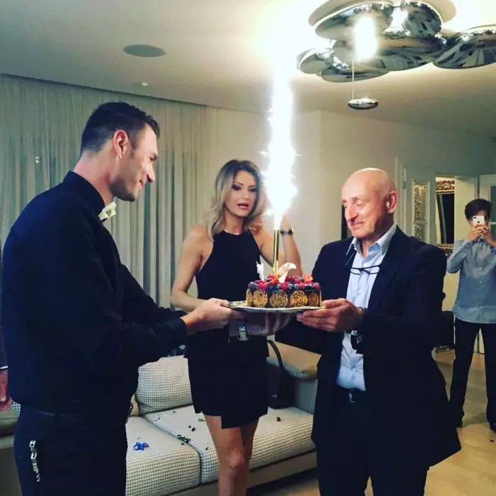 Dana Războiu și Bogdan Enoiu