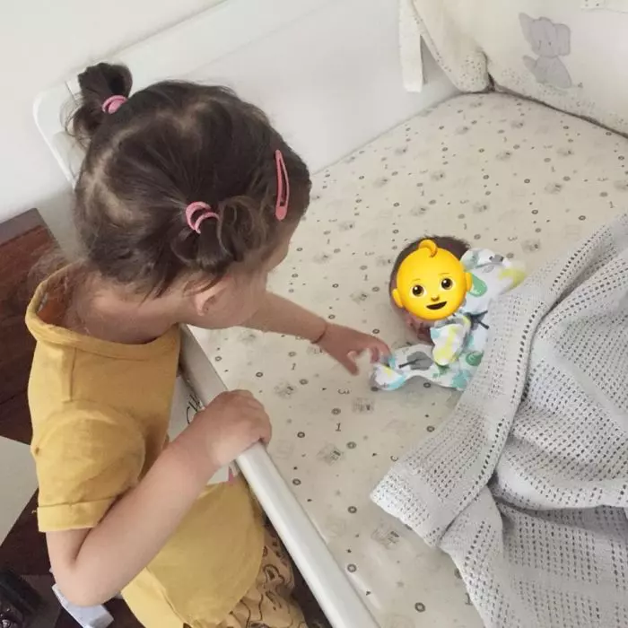 Simona Gherghe, mesaj emoționant după prima noapte petrecută acasă cu doi copii: "Întâlnirea lor "