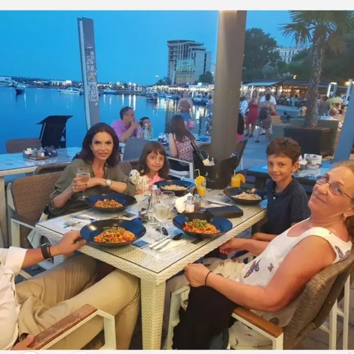 Cristina Spătar și copiii ei