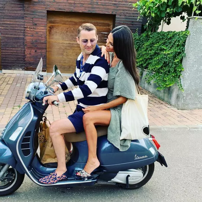 Anca Serea naște curand al șaselea copil