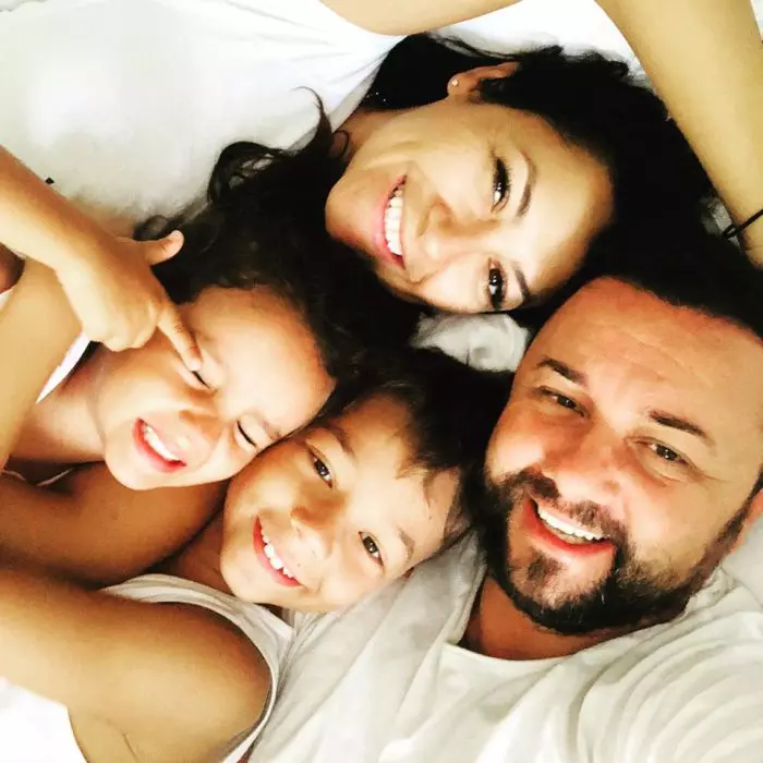 Andra împlinește 33 de ani 2