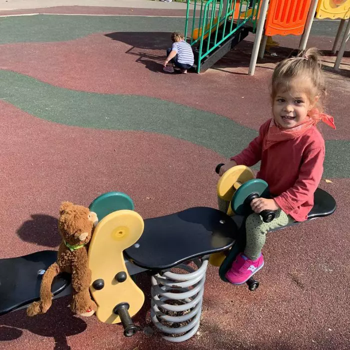 Simona Gherghe, despre botezul baietelului sau 3