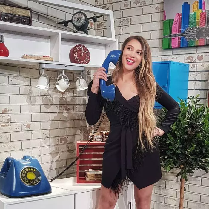 Lora a trecut printr-un accident înfiorător