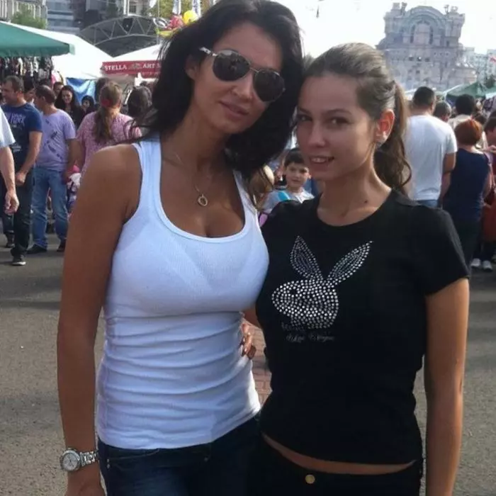 Nicoleta Luciu și Iuliana