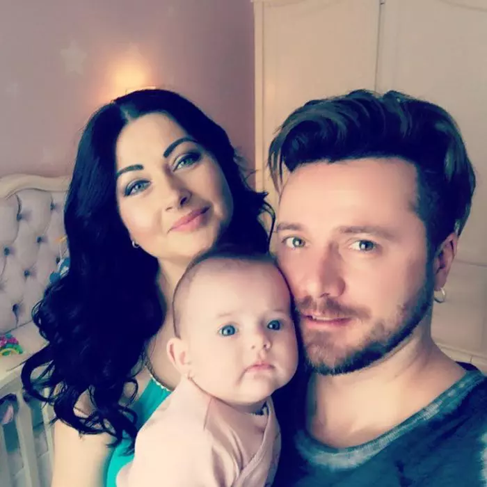 Gabriela-Cristea-Tavi-Clonda-si-Victoria