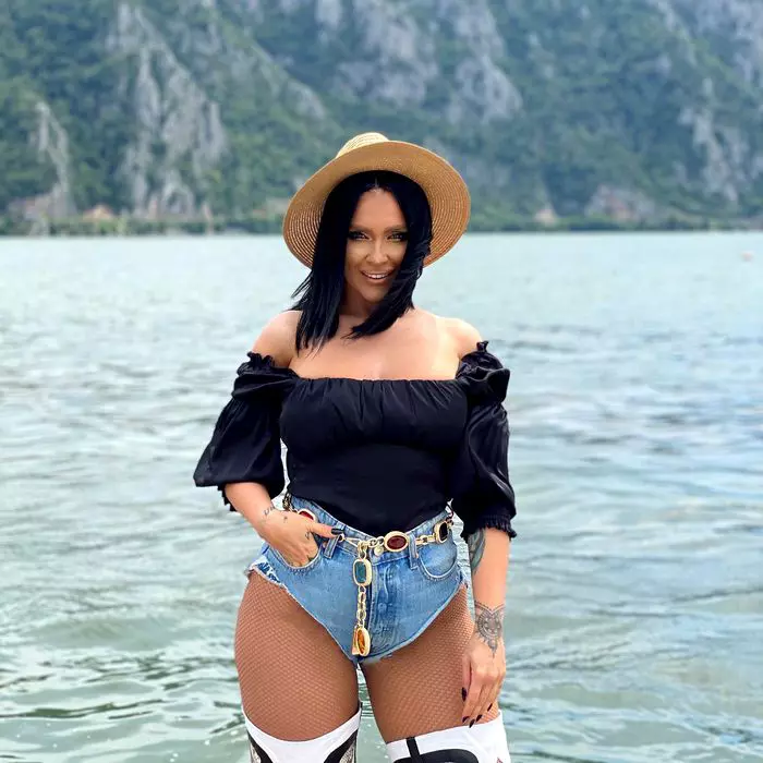 101504215_1684263498378818_6977300077454819328_o