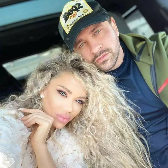 Bianca-Drăgușanu-și-Alex-Bodi-8
