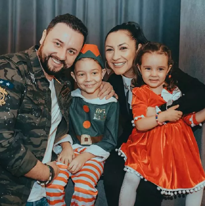 Andra şi Cătălin Măruţă, surprinşi la serbarea lui David