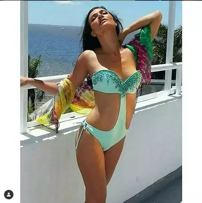 Betty-cea-urata5