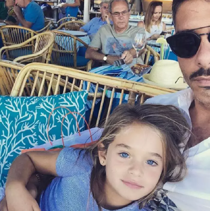 Vincenzo Castellano şi Maya