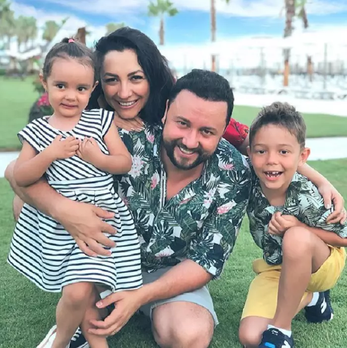 Andra şi Cătălin Măruţă au plecat în vacanţă