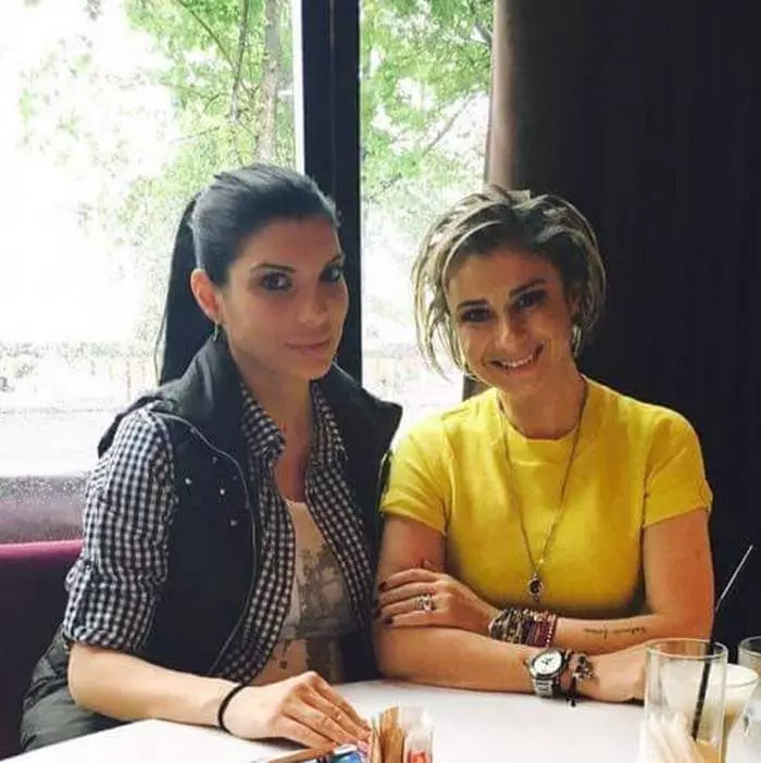 andreea-tonciu-primele-declaratii-despre-divortul-nasilor-anamaria-prodan-si-laurentiu-reghecampf-77