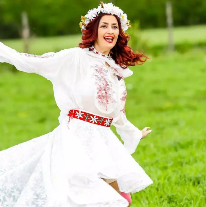 rona-hartner-700x704-1