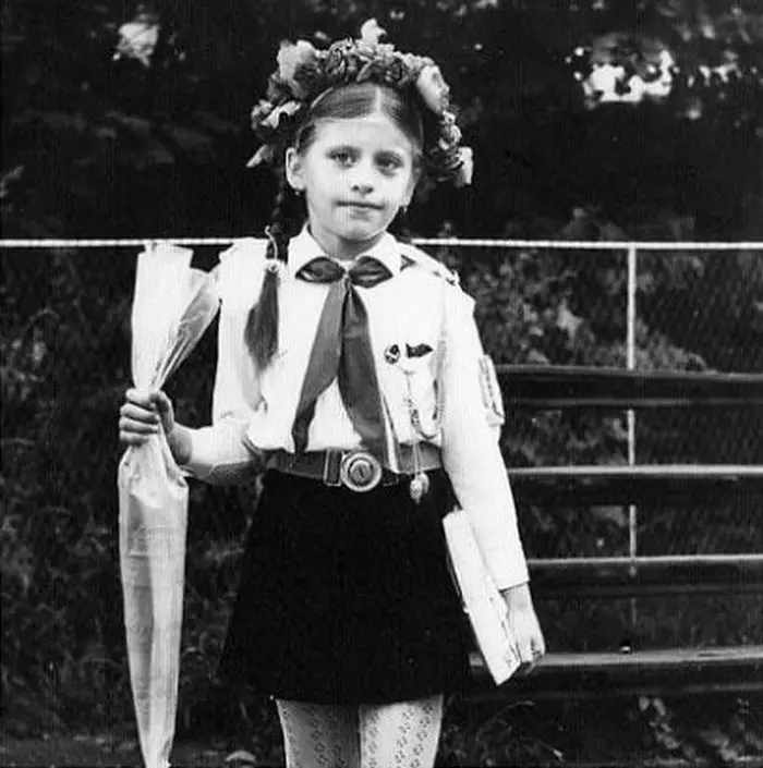 Loredana Groza în prima zi de școală