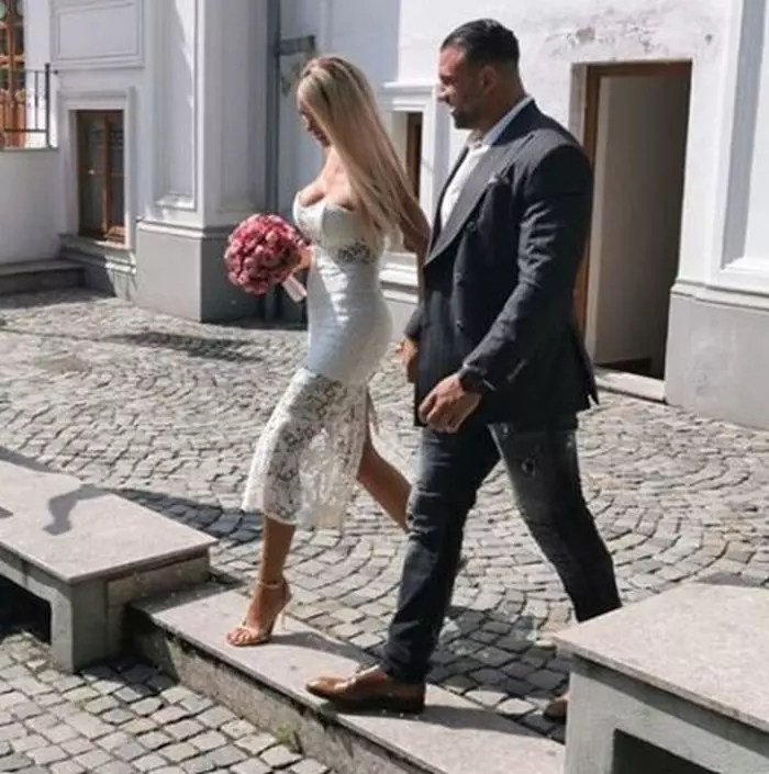 Bianca Drăgușanu s-a căsătorit cu Alex Bodi
