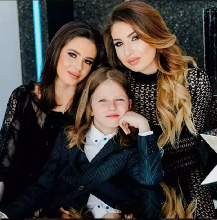 Anamaria-Prodan-si-Laurentiu-Reghecampf.-Cum-a-luat-nastere-relatia-lor-si-ce-au-declarat-cei-doi-despre-divort-5