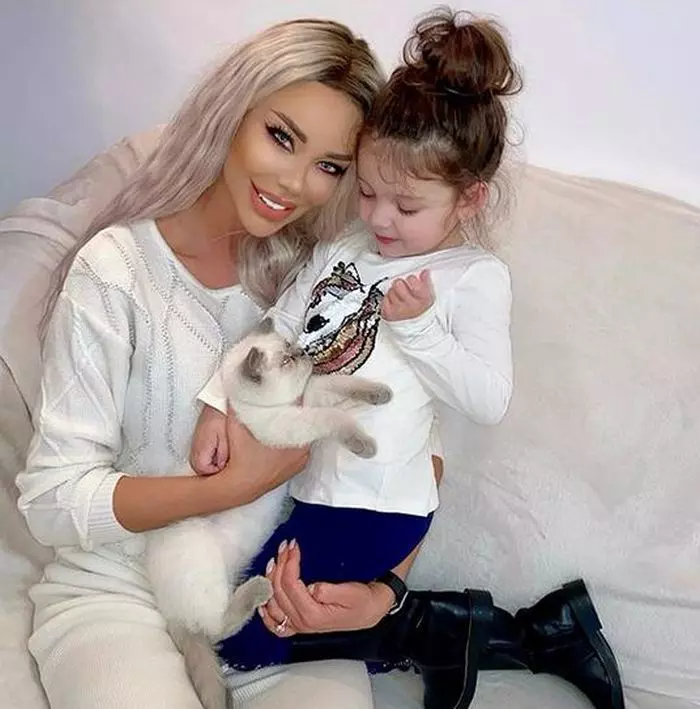 Bianca Drăgușanu și Sofia