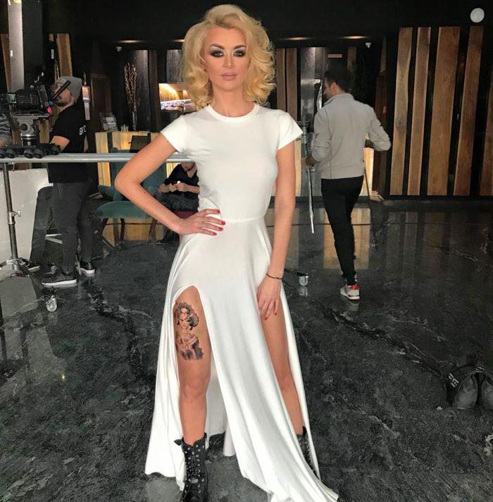 Oana Roman și Denisa Tănase - Viva.ro
