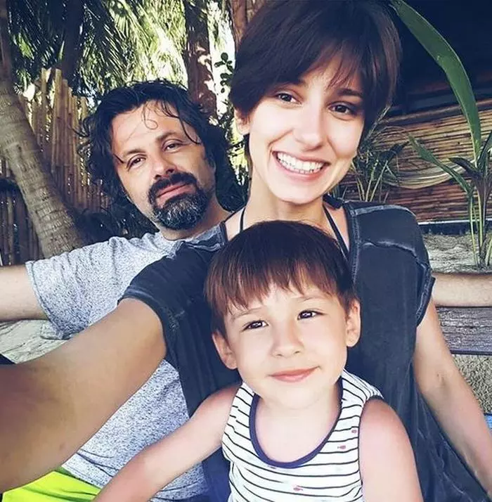 Dana și Radu au un băiețel de cinci ani, Vlad