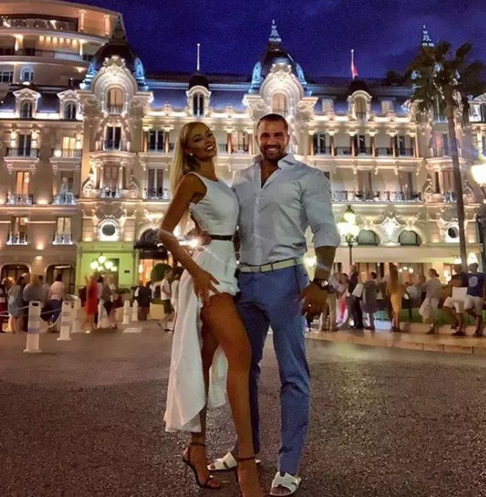 Bianca-Drăgușanu-și-Alex-Bodi-în-Monaco-1