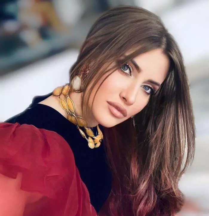 iulia albu designer
