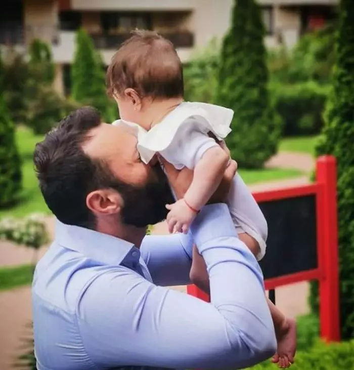 Nora Luna și tatăl ei