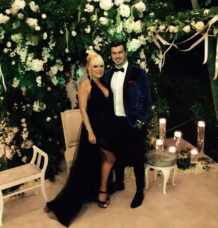 Elena Udrea se căsătoreşte cu Adrian Alexandrov
