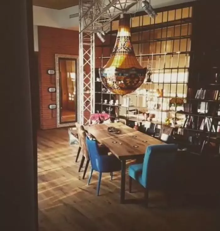 Bucătăria din apartamentul Deliei