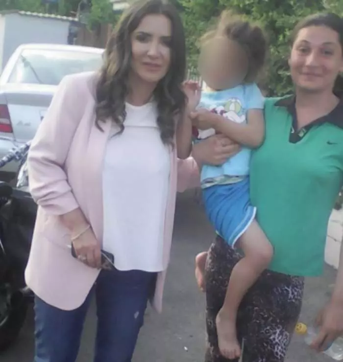 Mara-Bănică-și-Sabina-1