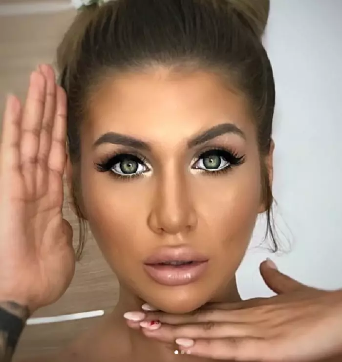 Alexandra de la Insula iubirii