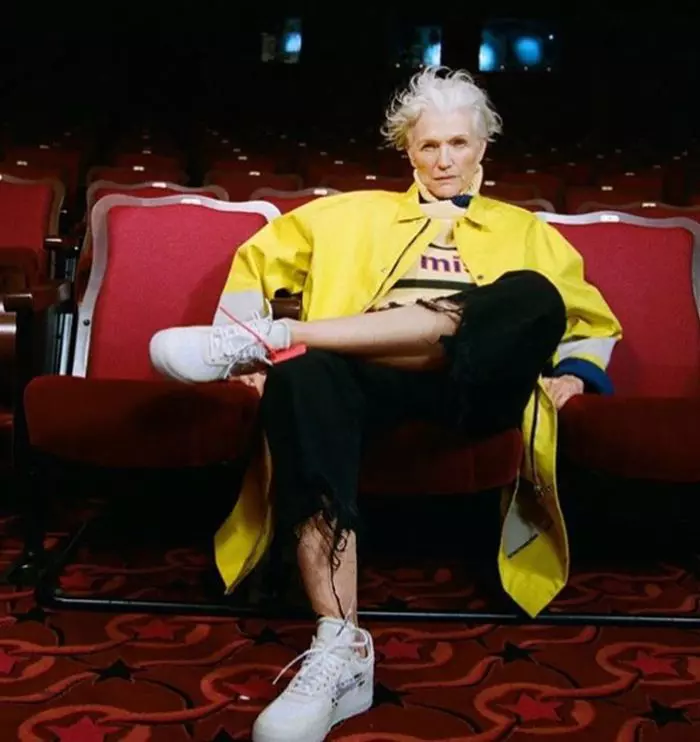 Maye Musk intr-un fotoshooting pentru Millenials