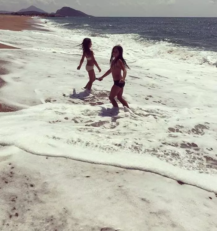 Anastasia si Natalia