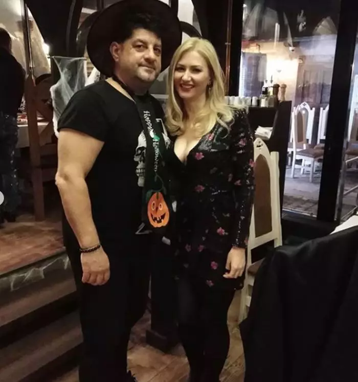 Petrecerea Ritei Muresan - Printre invitati Tavi Colen si sotia