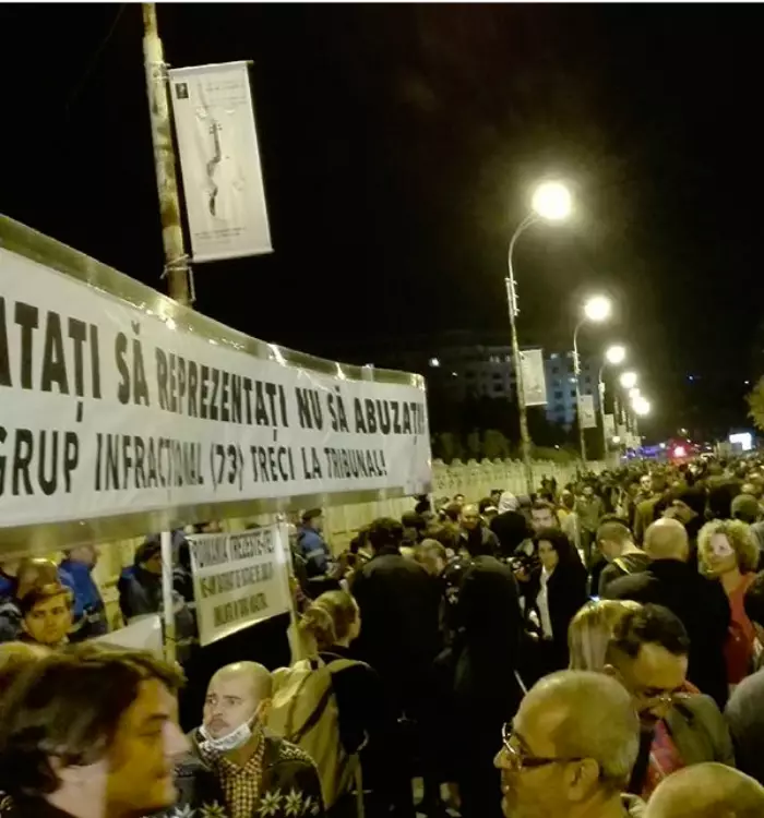 Proteste in Bucuresti si in tara