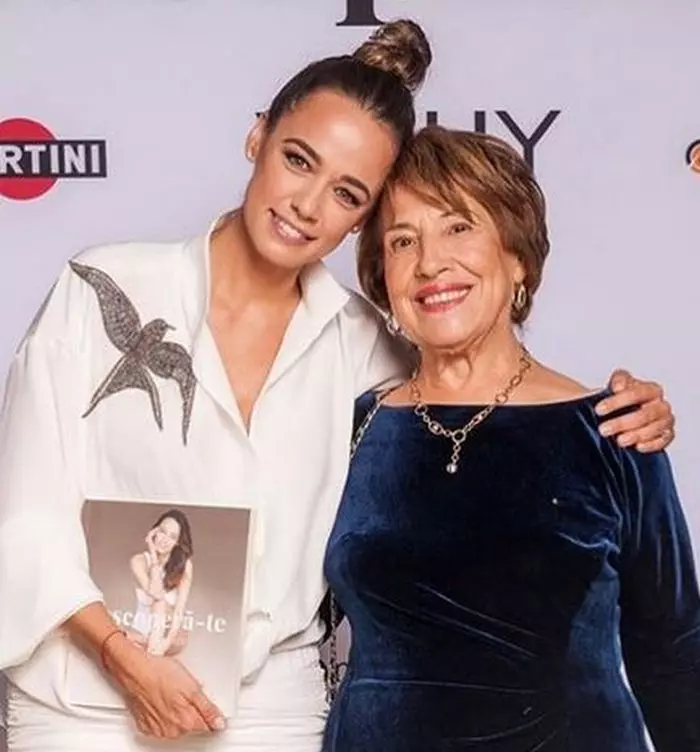 Andreea Raicu și mama ei