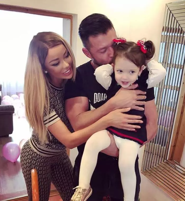 Bianca Dragusanu, Victor Slav si fetita lor