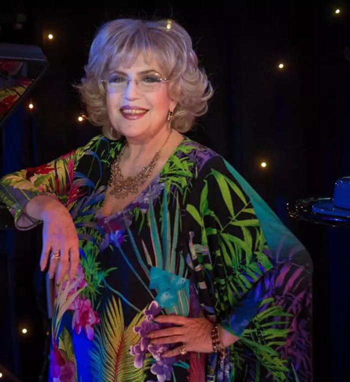 corina-chiriac-revine-la-tv-3