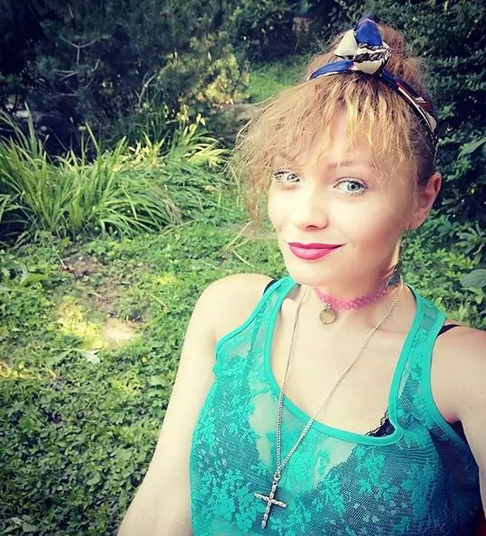 4Cornel Palade fiica