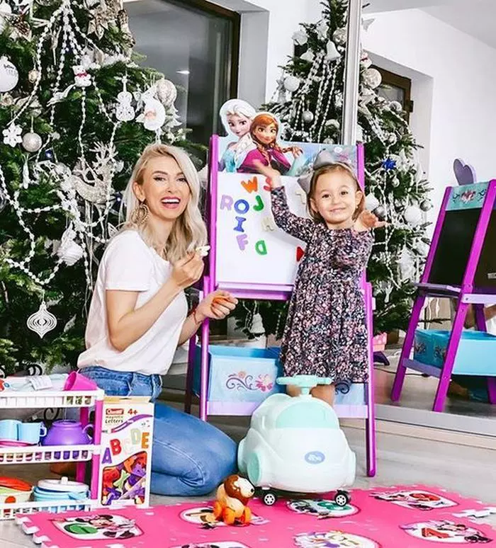 Andreea Bălan și fetița