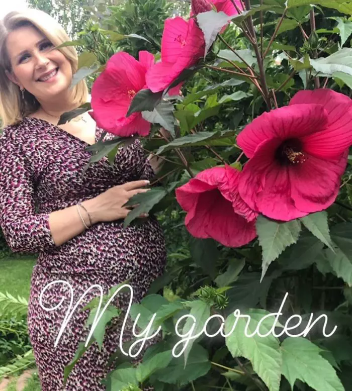 Alessandra Stoicescu va naște curând o fetiță