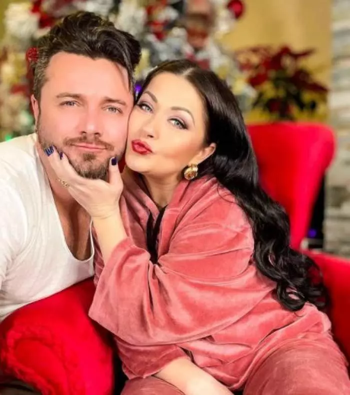 gabriela cristea si tavi clonda bani