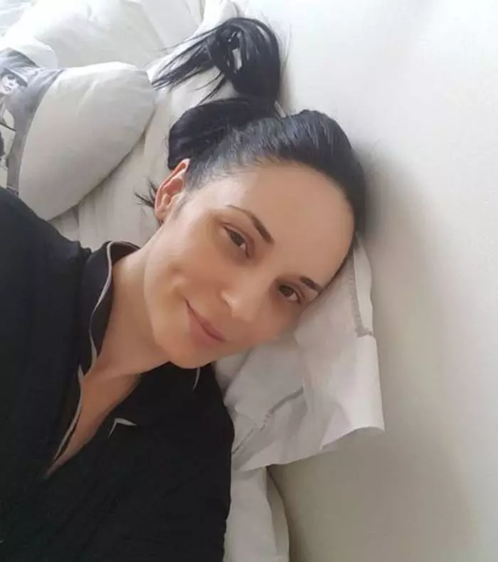 Andreea Marin fara machiaj