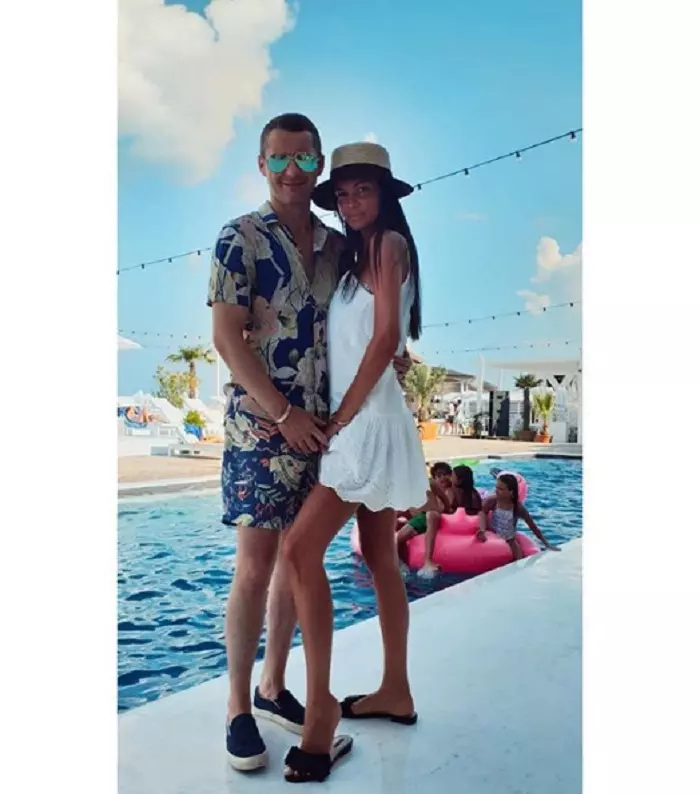 Anca Serea în vacanţă cu copiii la mare