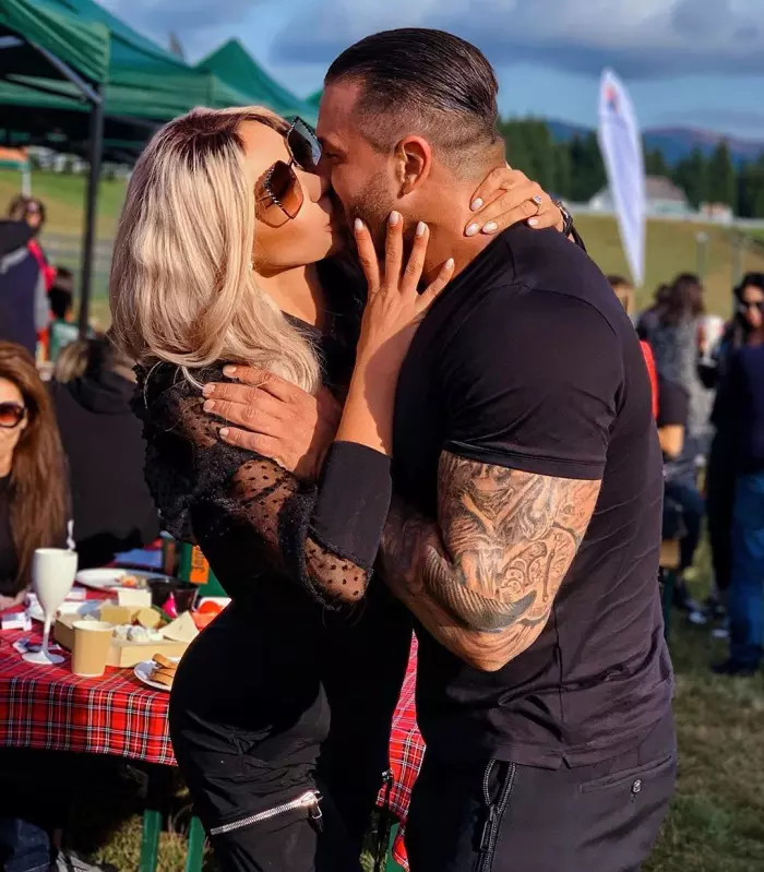 Bianca Dragusanu si Alex Bodi 12
