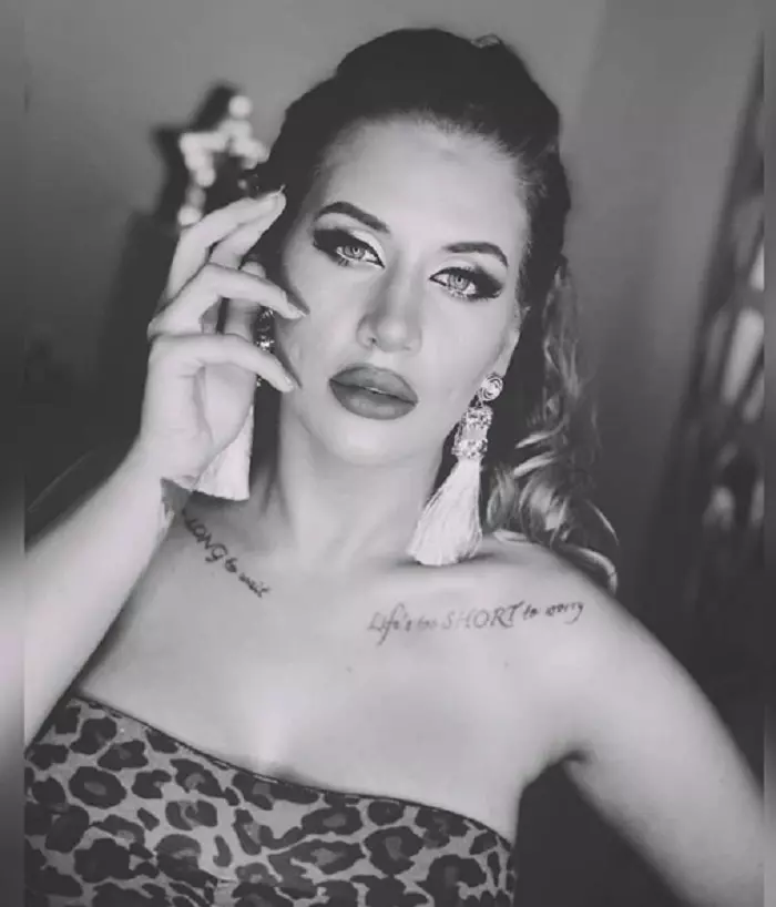 Alexandra de la Insula iubirii