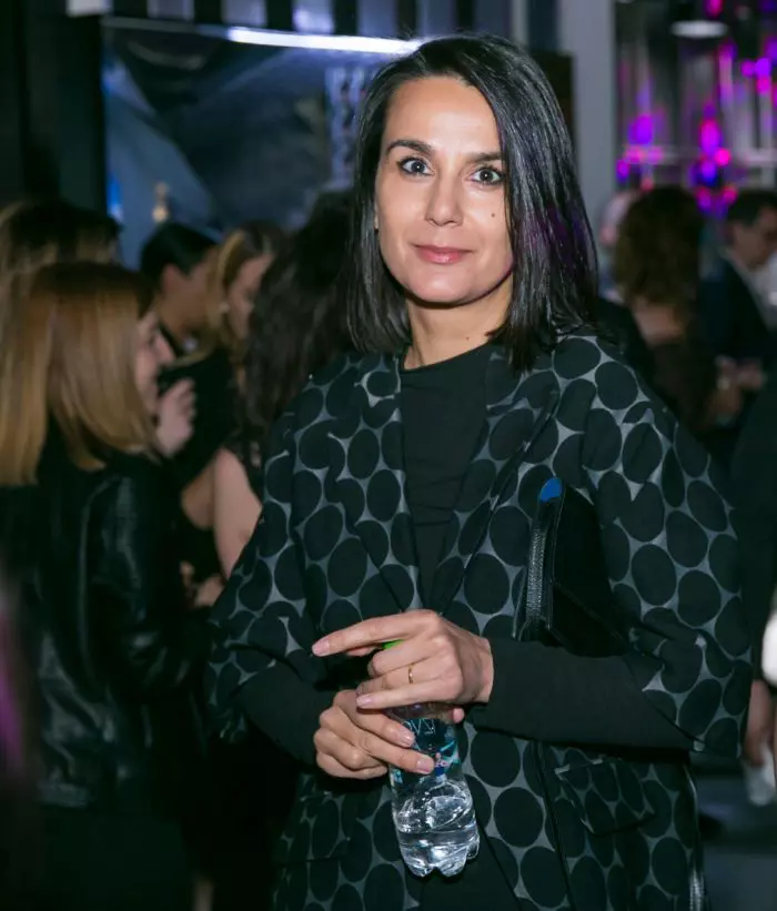 Diana Tofan (Glamour)